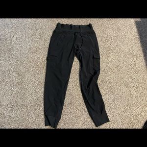 Athleta Pants size 2